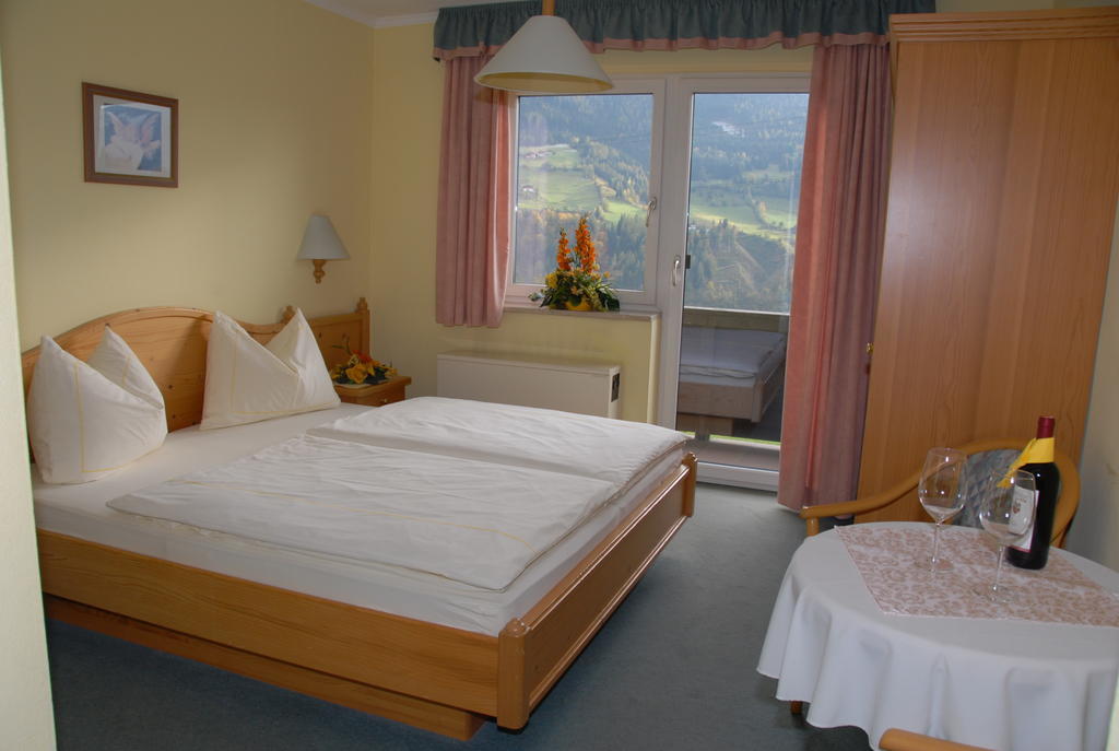 Laterndl-Wirt Hotell Sankt Veit im Pongau Rum bild